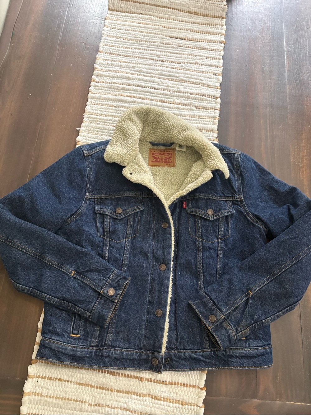 Levi’s sherpa lined jean jacket